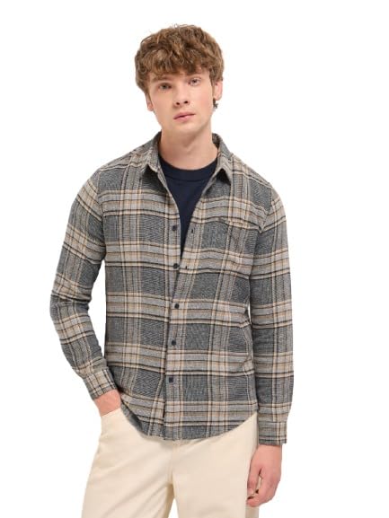 THE BEAR HOUSE Men's White with Green Brushstroke Print Design Slim Fit Casual Shirt